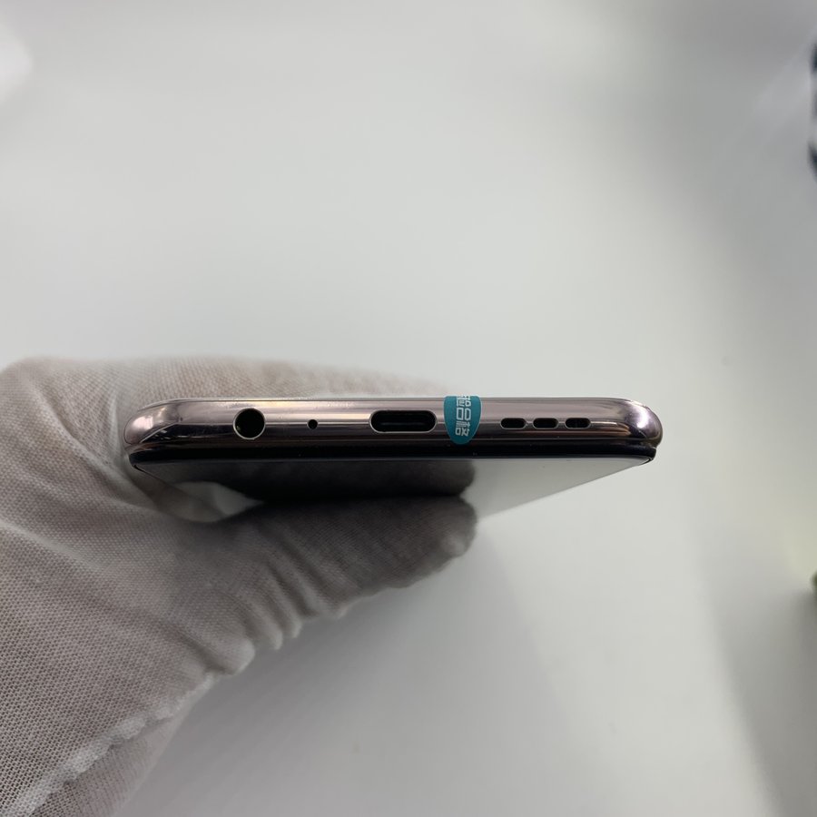 4g全网通 极地阳光 8g/256g 国行 8成新