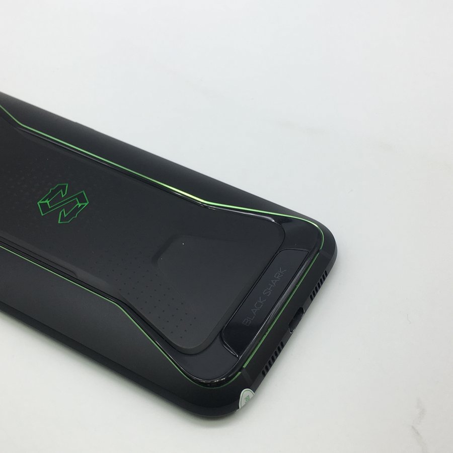 小米黑鲨游戏手机全网通黑色8g128g国行9成新