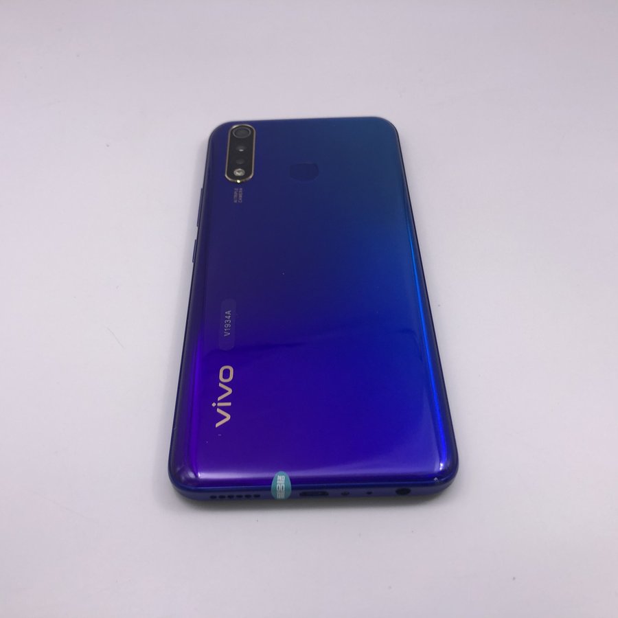 vivoy5s全网通晶石蓝6g128g国行8成新