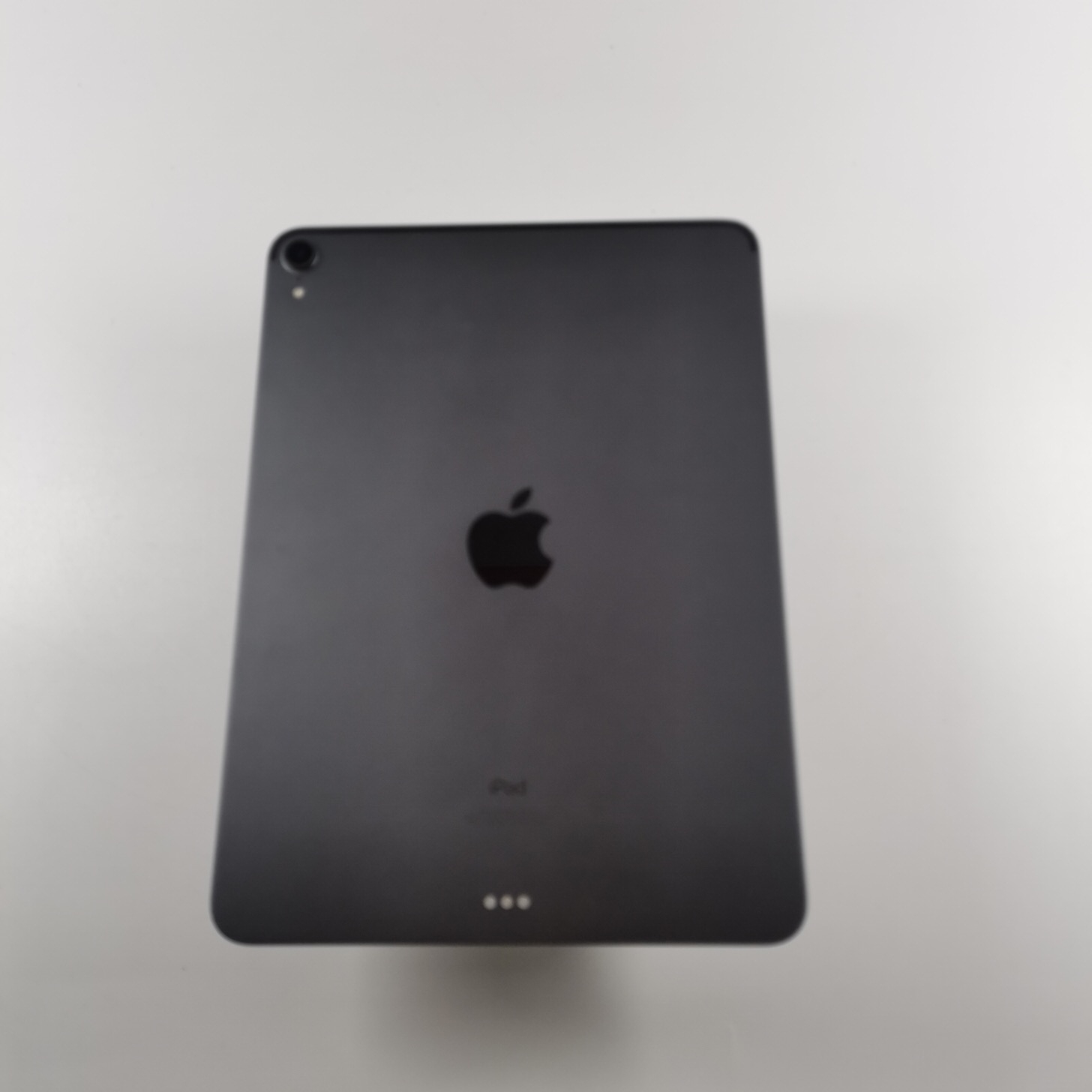 苹果【iPad Pro 11英寸 18款】WIFI版 深空灰 256G 国行 9成新 