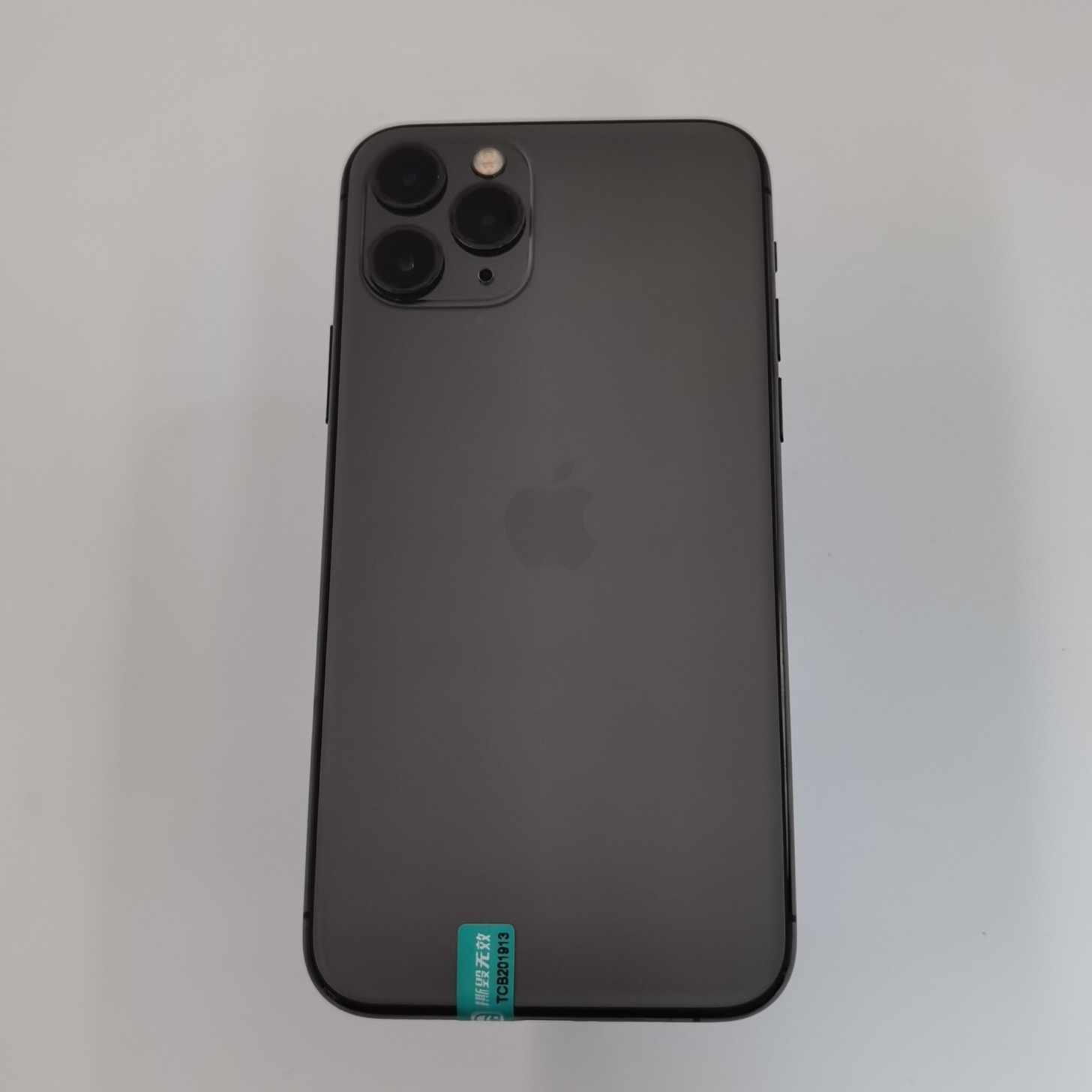 苹果【iPhone 11 Pro】深空灰 64G 国行 8成新 