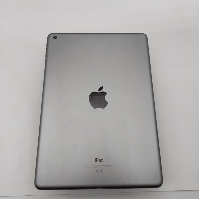 苹果【iPad  2018款 9.7英寸】WIFI版 深空灰 128G 国行 8成新 