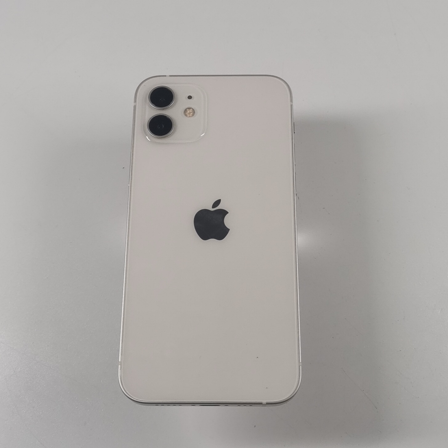 苹果【iPhone 12】5G全网通 白色 128G 国行 95新 