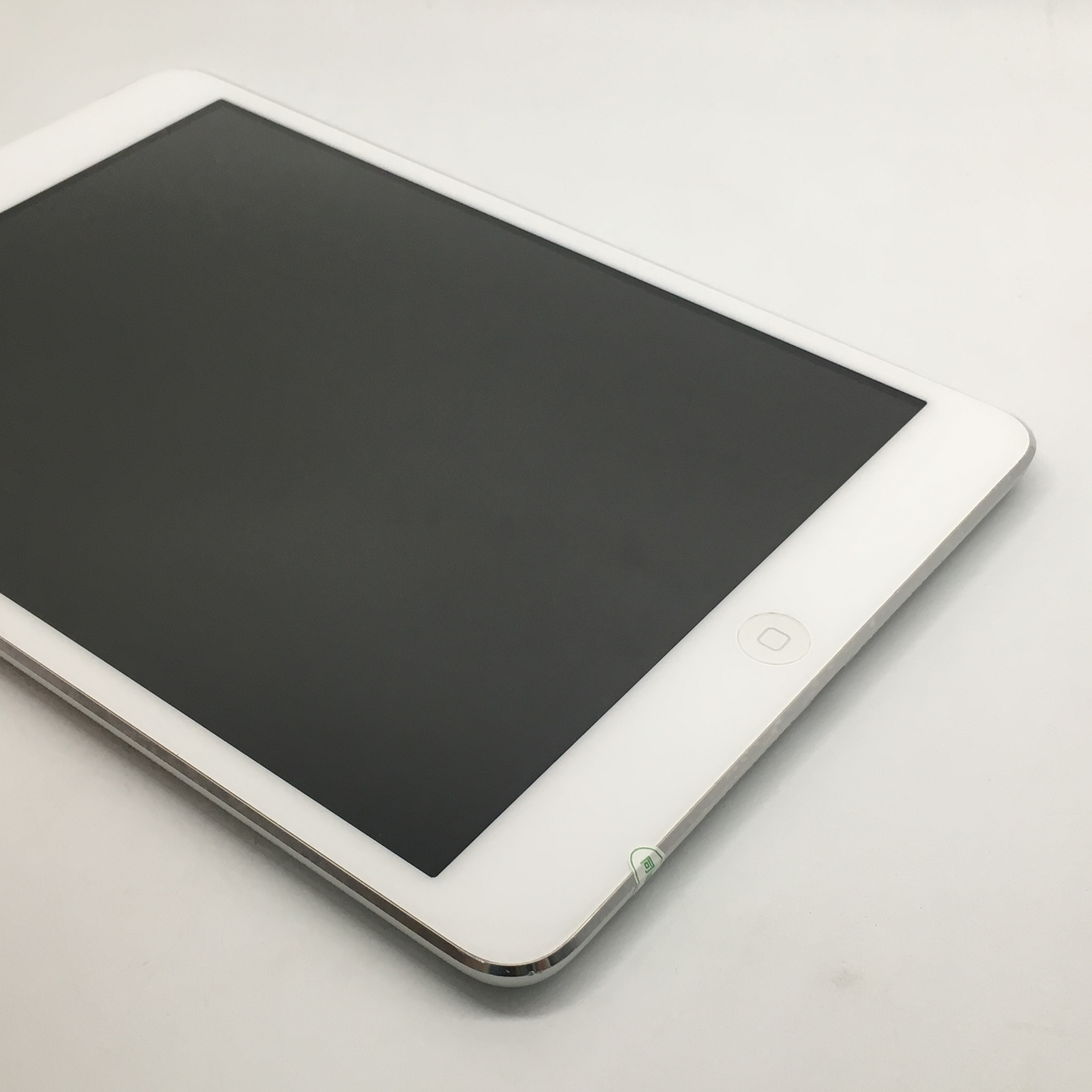 苹果ipadmini白色16g3g版国行8成新