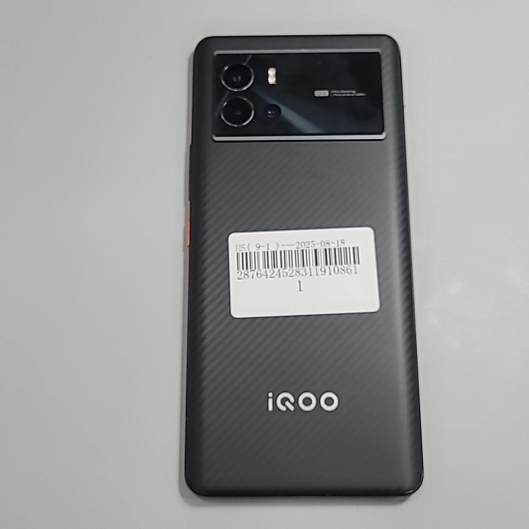vivo【iQOO 9】9成新 