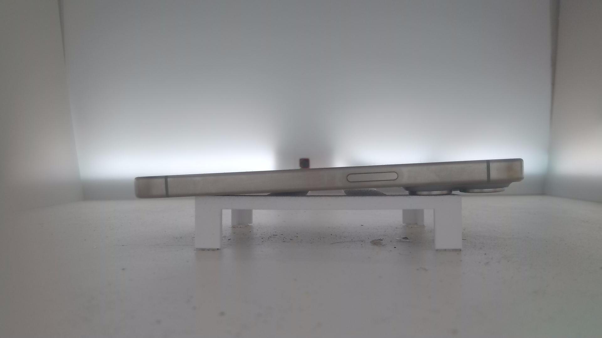 苹果【iPhone 15 Pro】99新 