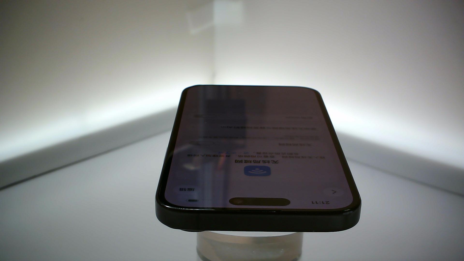 苹果【iPhone 16】8成新 