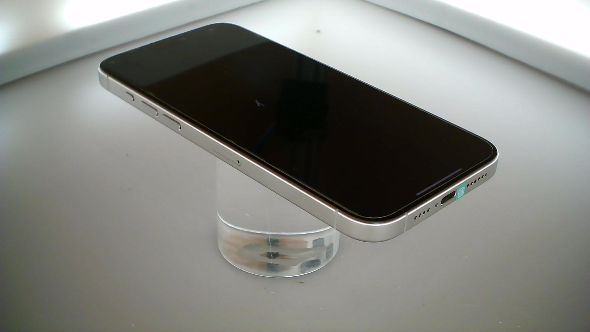 苹果【iPhone 15 Pro Max】5G全网通 白色钛金属 256G 国行 99新 