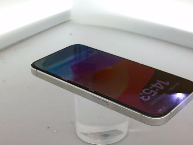 苹果【iPhone 15 Pro】95新 