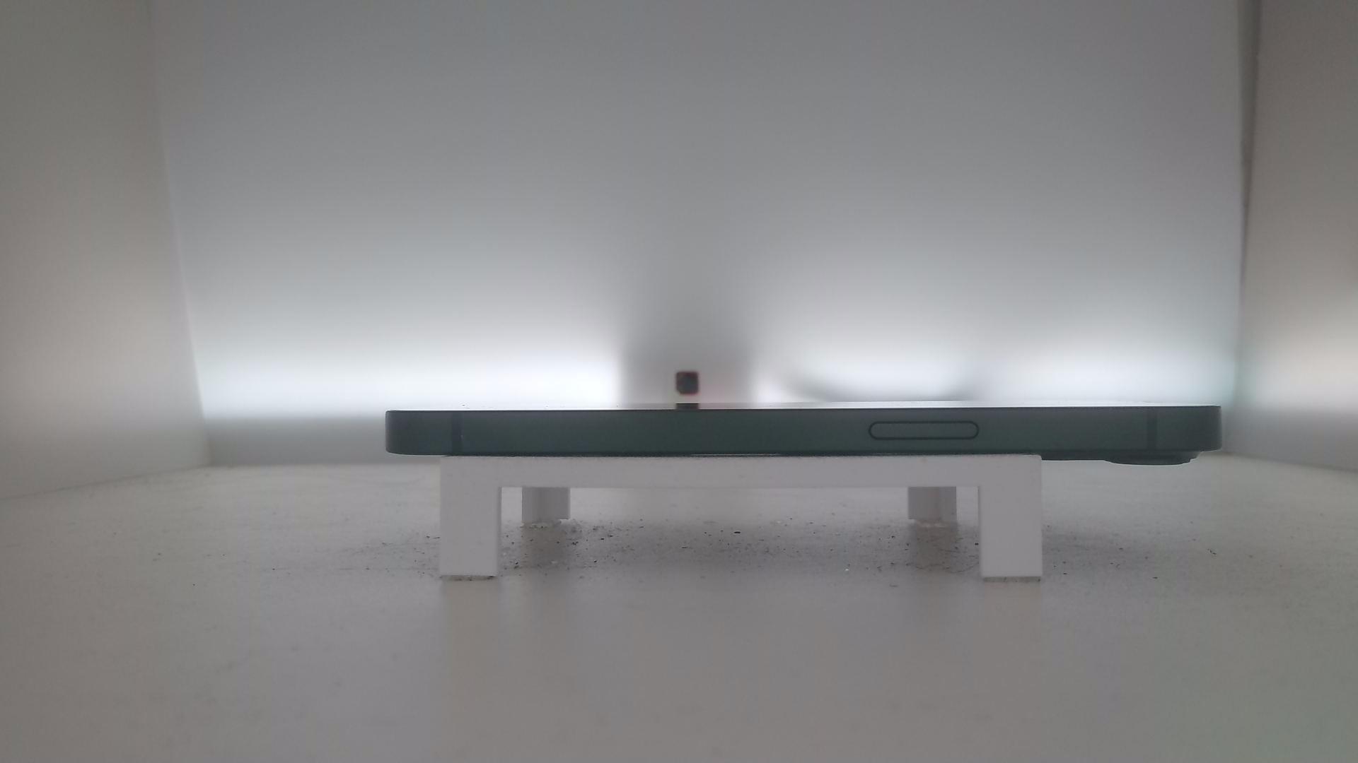 苹果【iPhone 13】8成新 