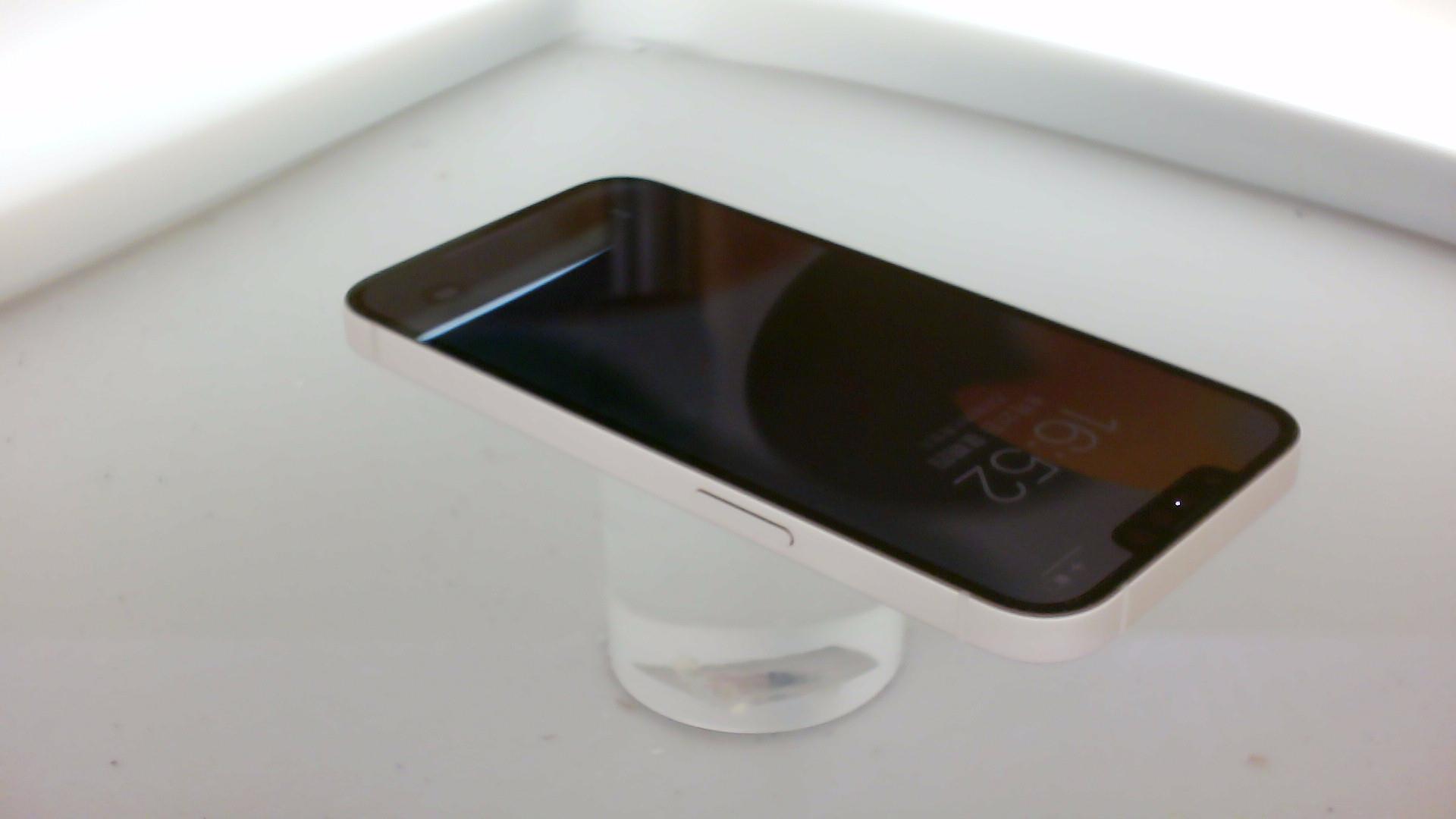 苹果【iPhone 13】95新 
