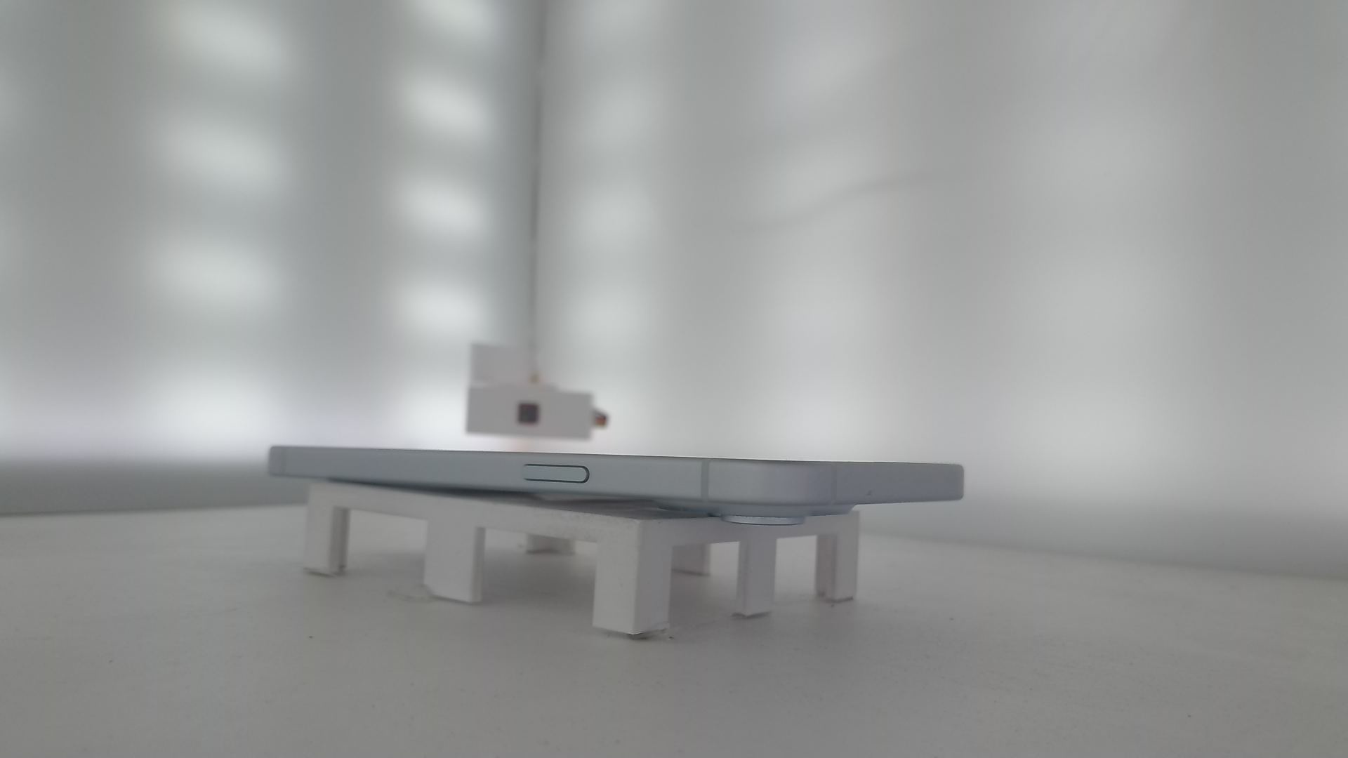 苹果【iPhone 15 Plus】9成新 