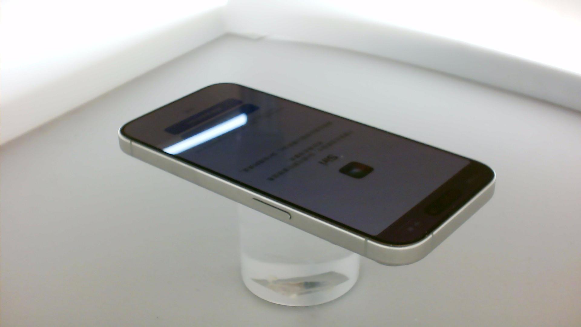 苹果【iPhone 15 Pro】99新 