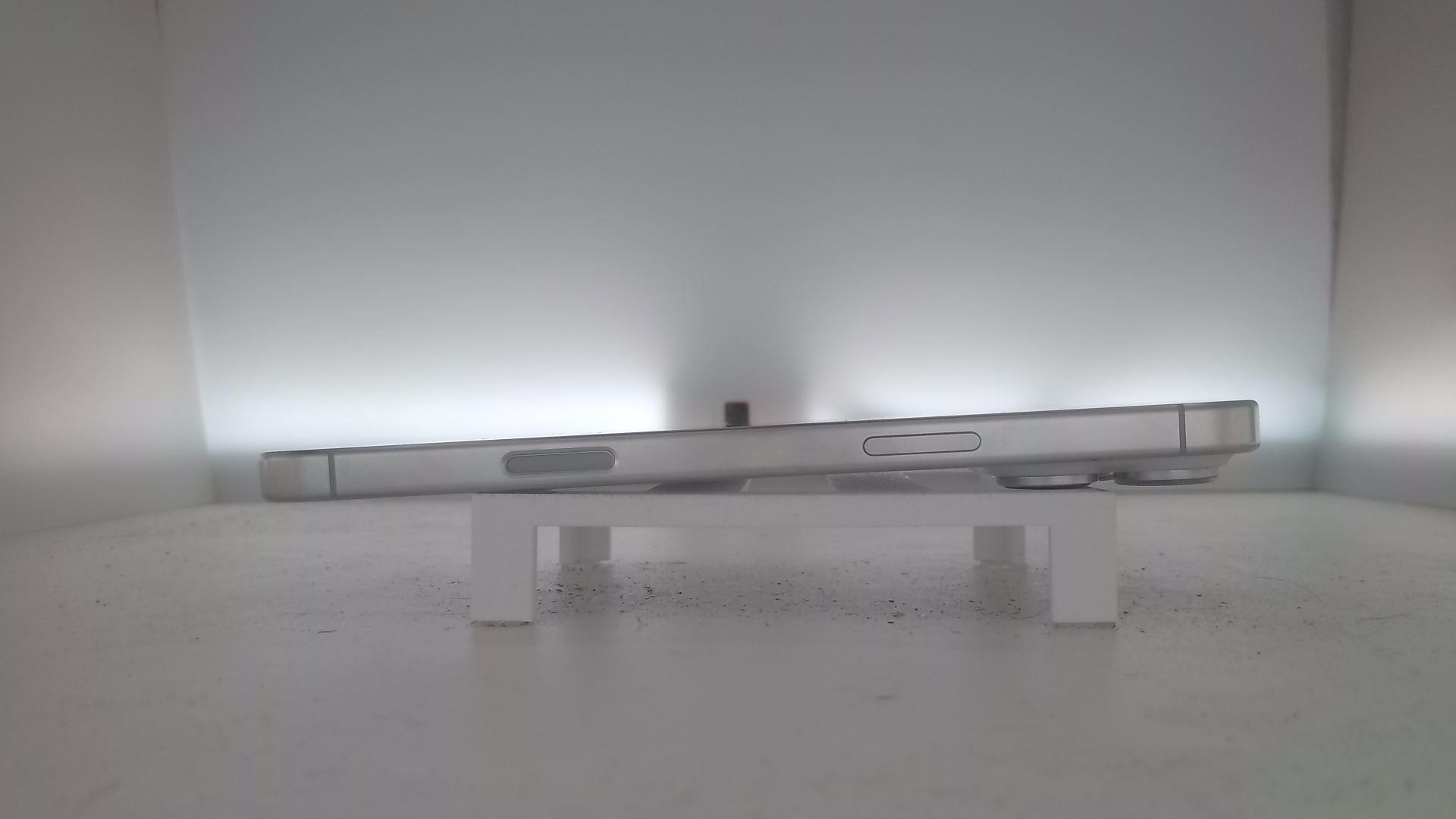 苹果【iPhone 16 pro max】95新 