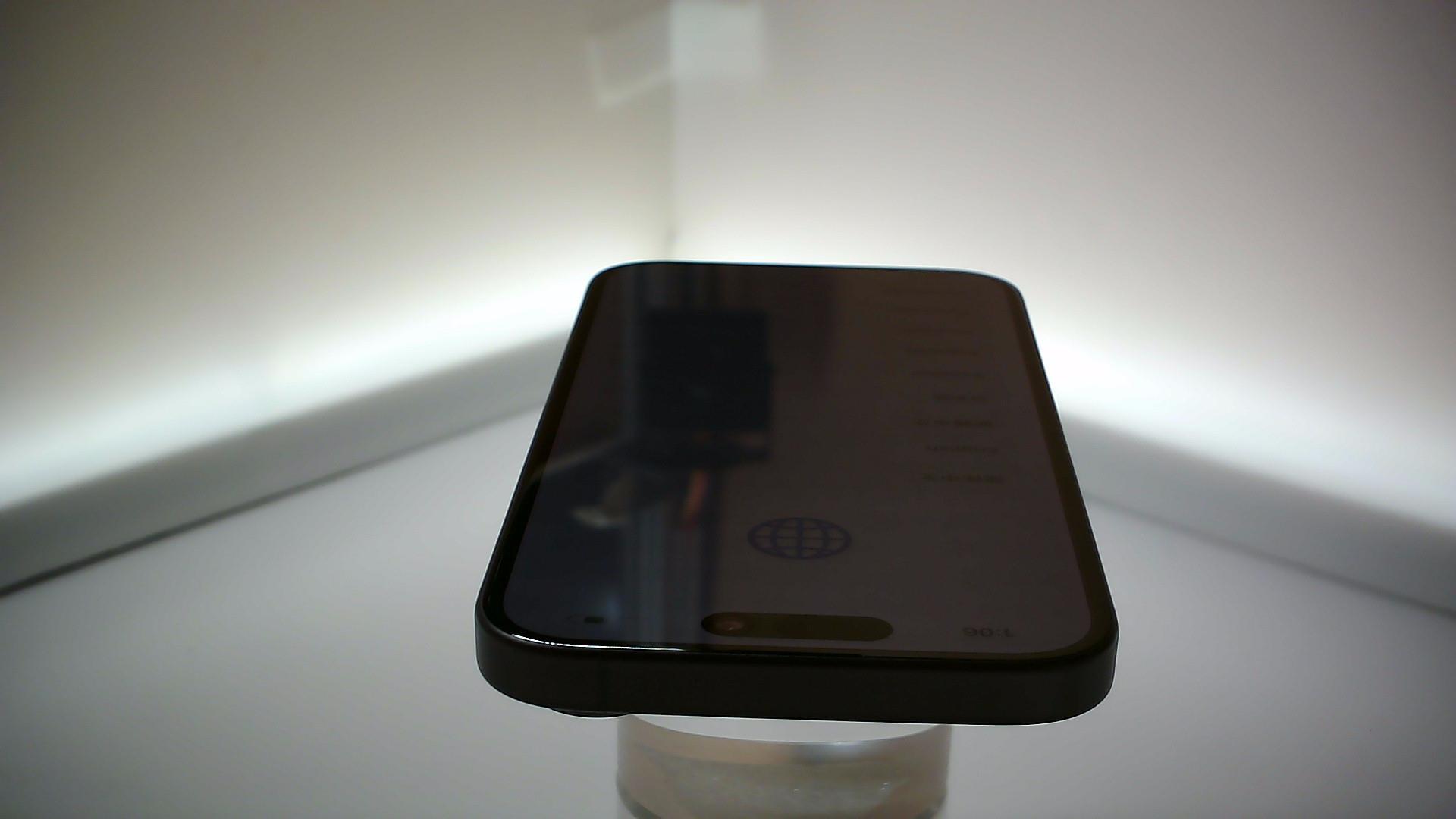 苹果【iPhone 16】99新 