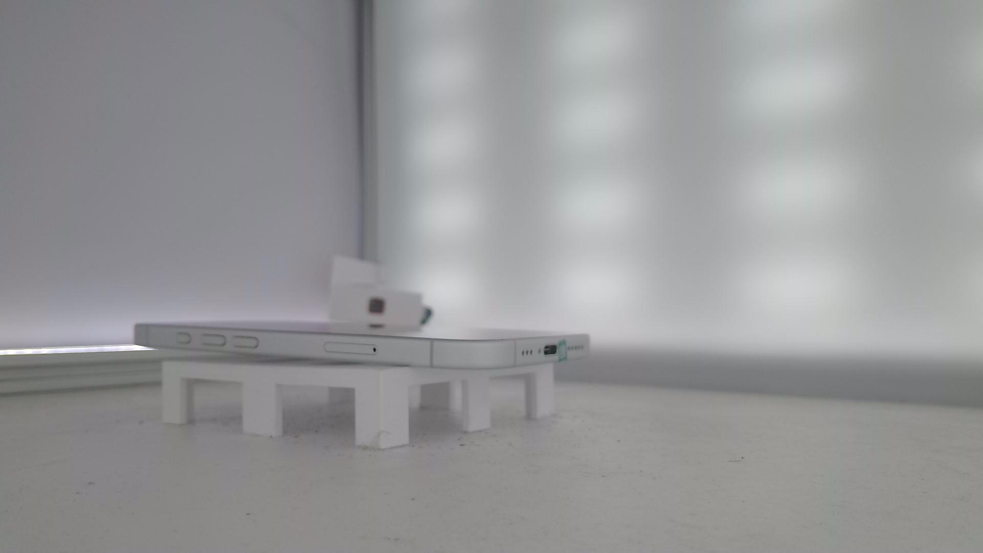 苹果【iPhone 16】99新 