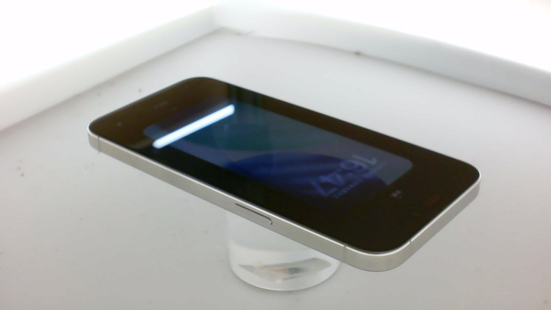 苹果【iPhone 15 Pro Max】9成新 