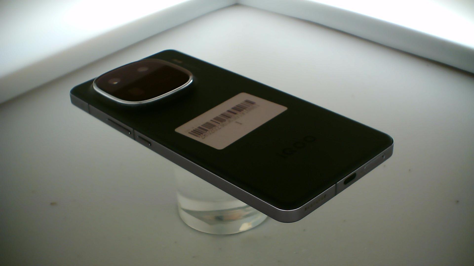 vivo【 iQOO 12】5G全网通 赛道版 12G/256G 国行 95新 