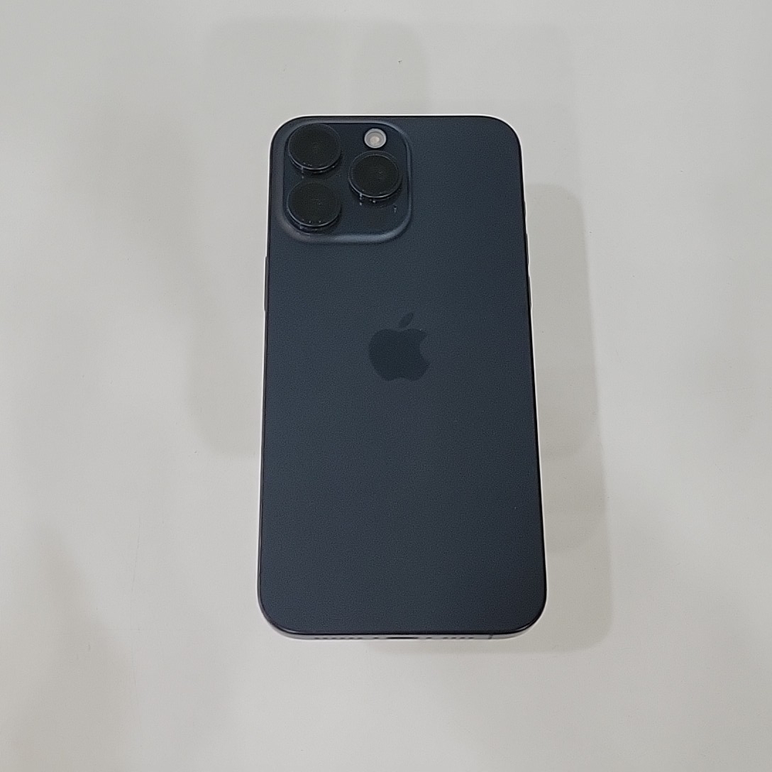 苹果【iPhone 15 Pro Max】5G全网通 蓝色钛金属 256G 国行 99新 