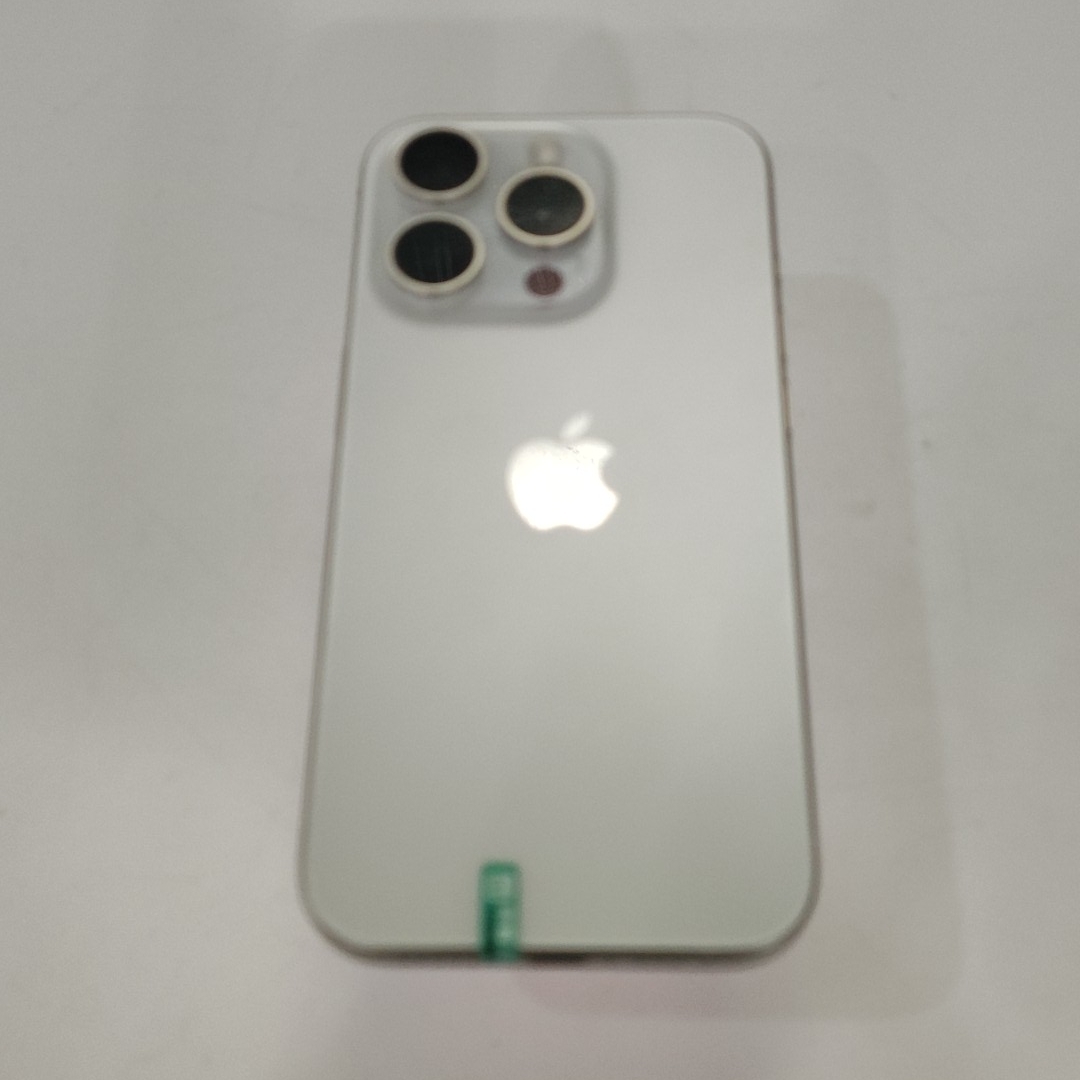 苹果【iPhone 15 Pro】5G全网通 白色钛金属 128G 国行 95新 