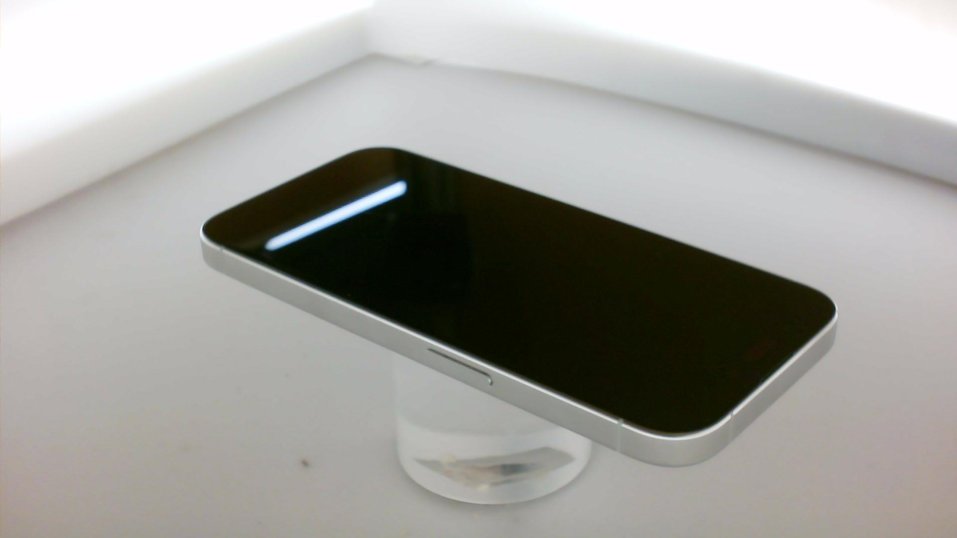 苹果【iPhone 15 Pro】9成新 