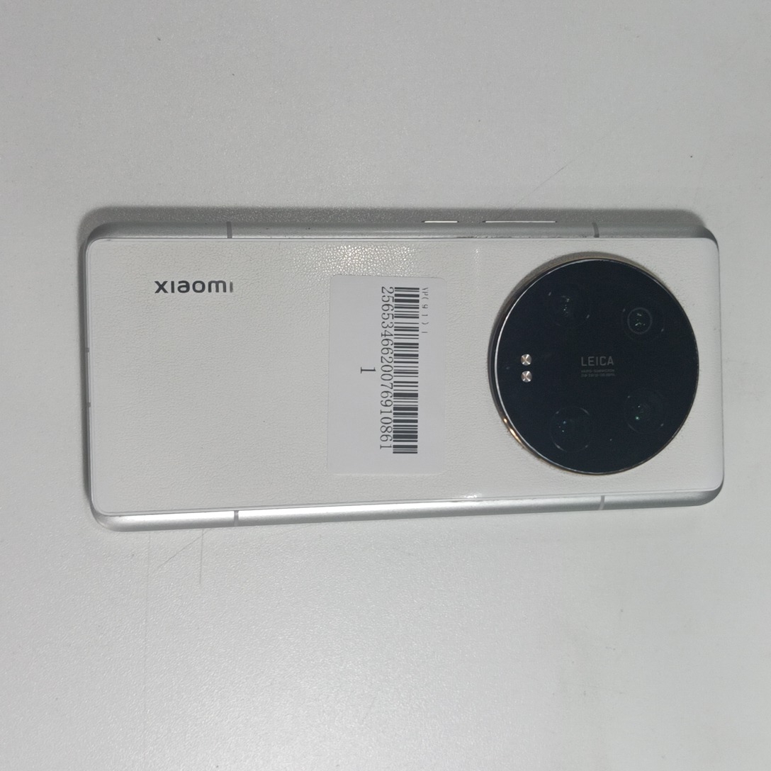 小米【小米 13 Ultra】5G全网通 白色 16G/512G 国行 9成新 
