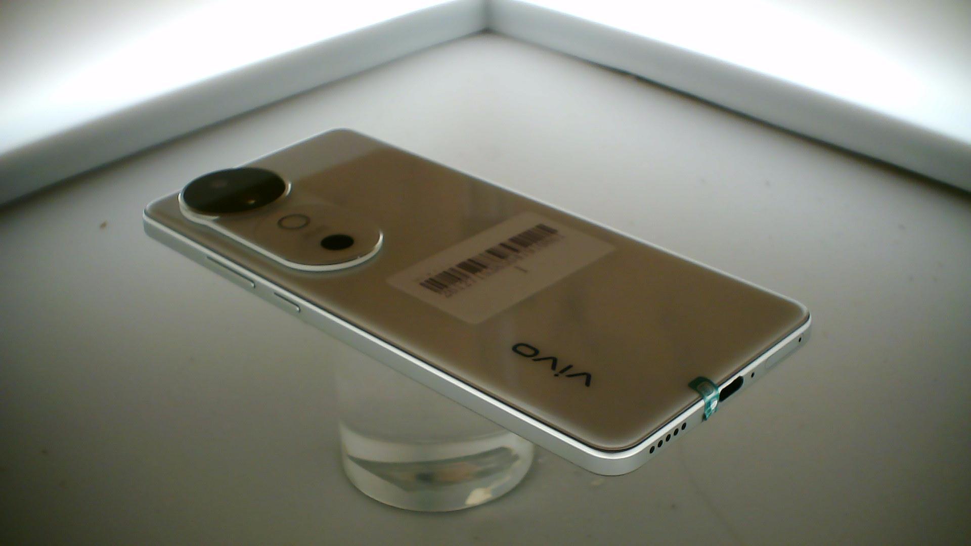 vivo【S19】5G全网通 烟雨青 12G/256G 国行 9成新 