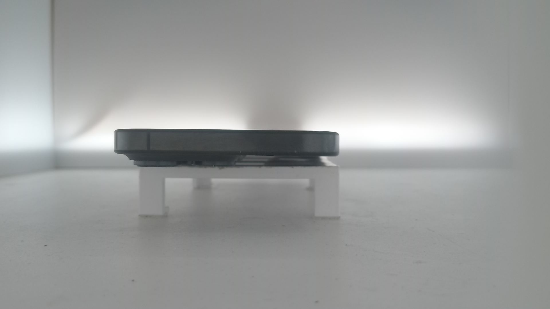 苹果【iPhone 16 pro max】5G全网通 黑色钛金属 512G 国行 9成新 