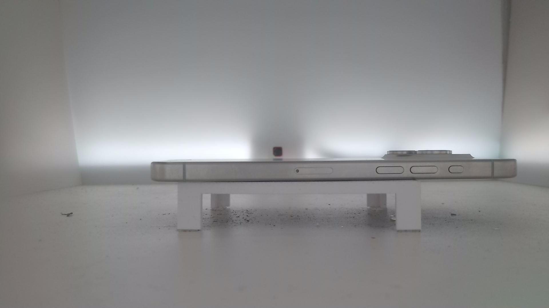 苹果【iPhone 15 Pro Max】95新 