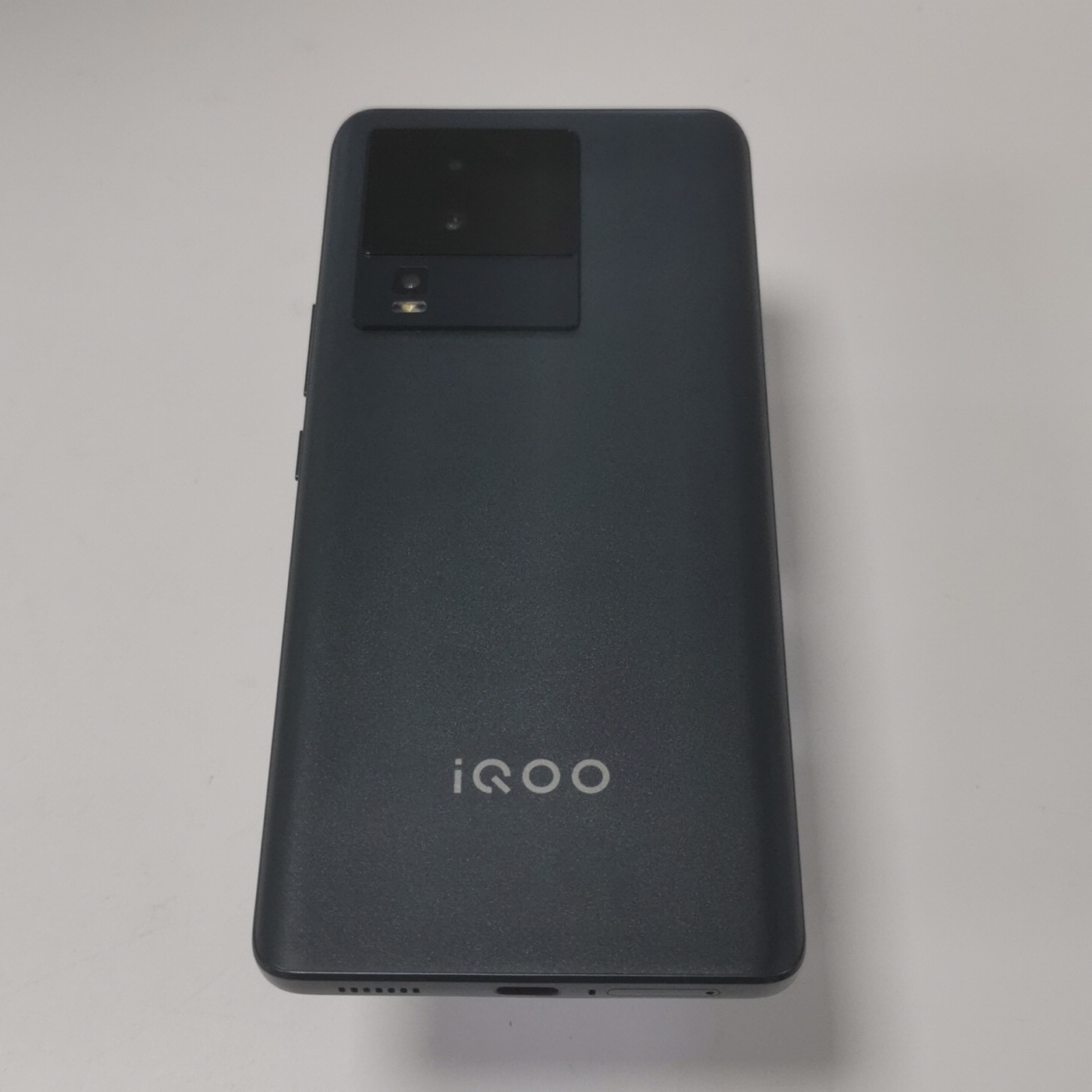 vivo【iQOO Neo7 SE】5G全网通 星际黑 12G/256G 国行 95新 