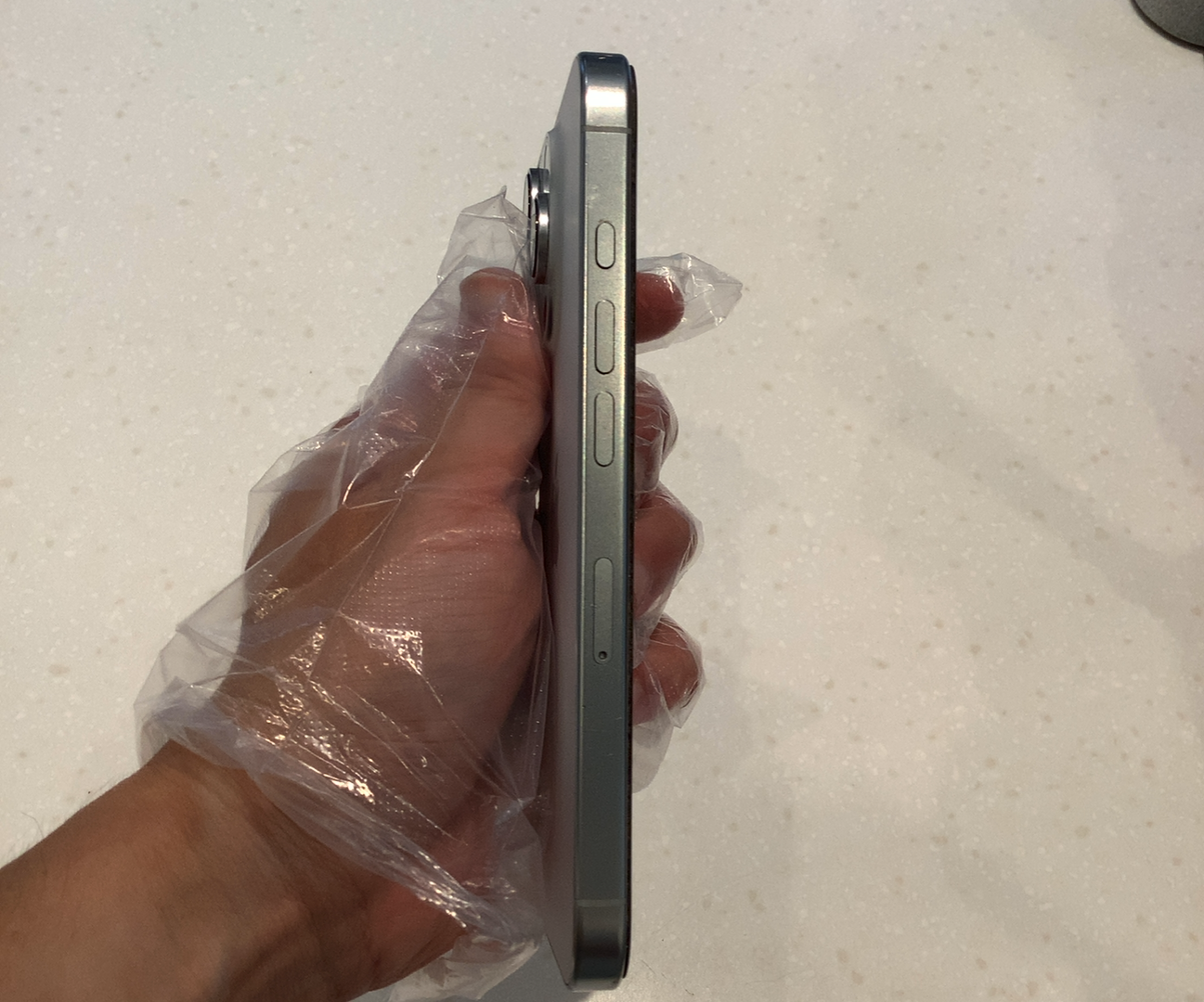 苹果【iPhone 16 pro】5G全网通 白色钛金属 256G 国行 95新 
