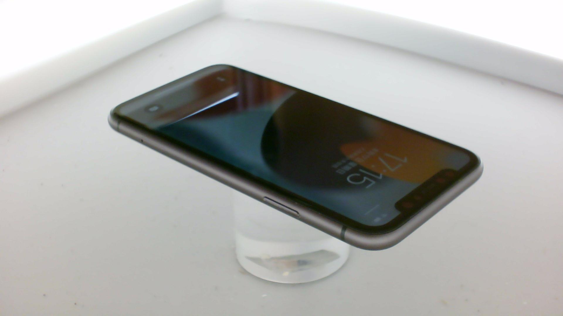 苹果【iPhone 11】黑色 128G 国行 9成新 