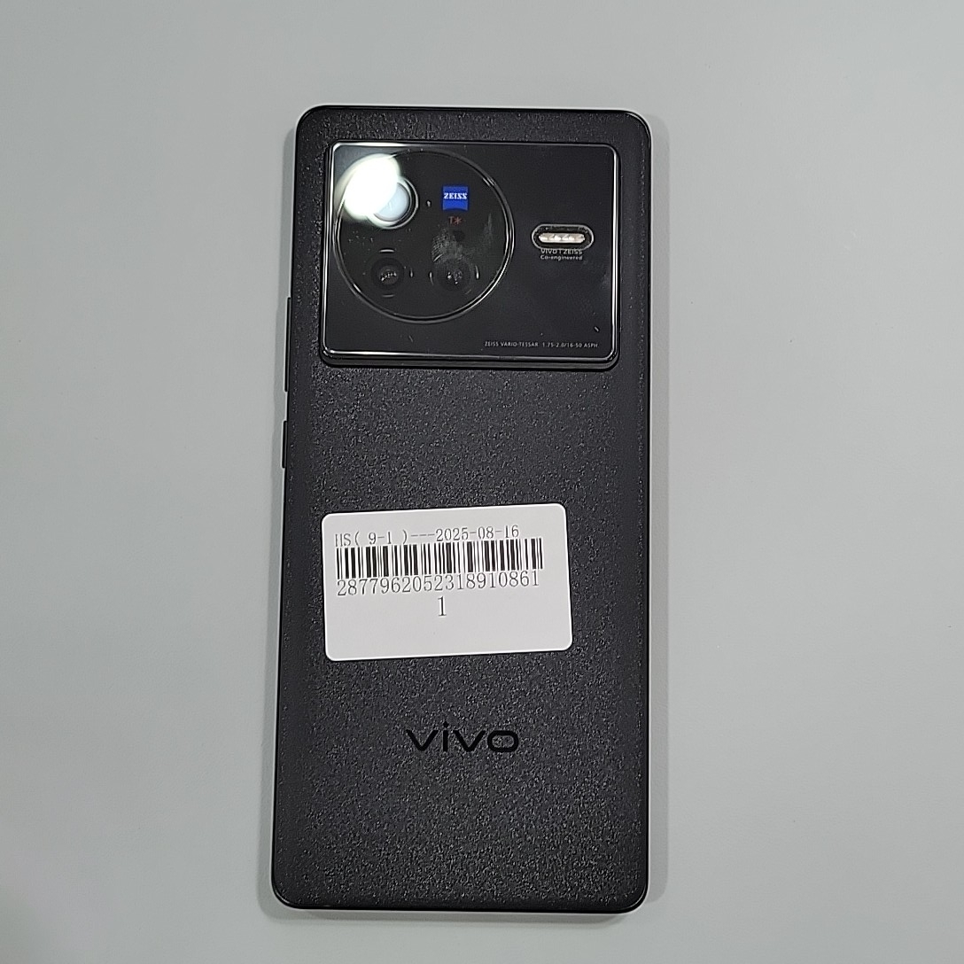 vivo【vivo X80】9成新 