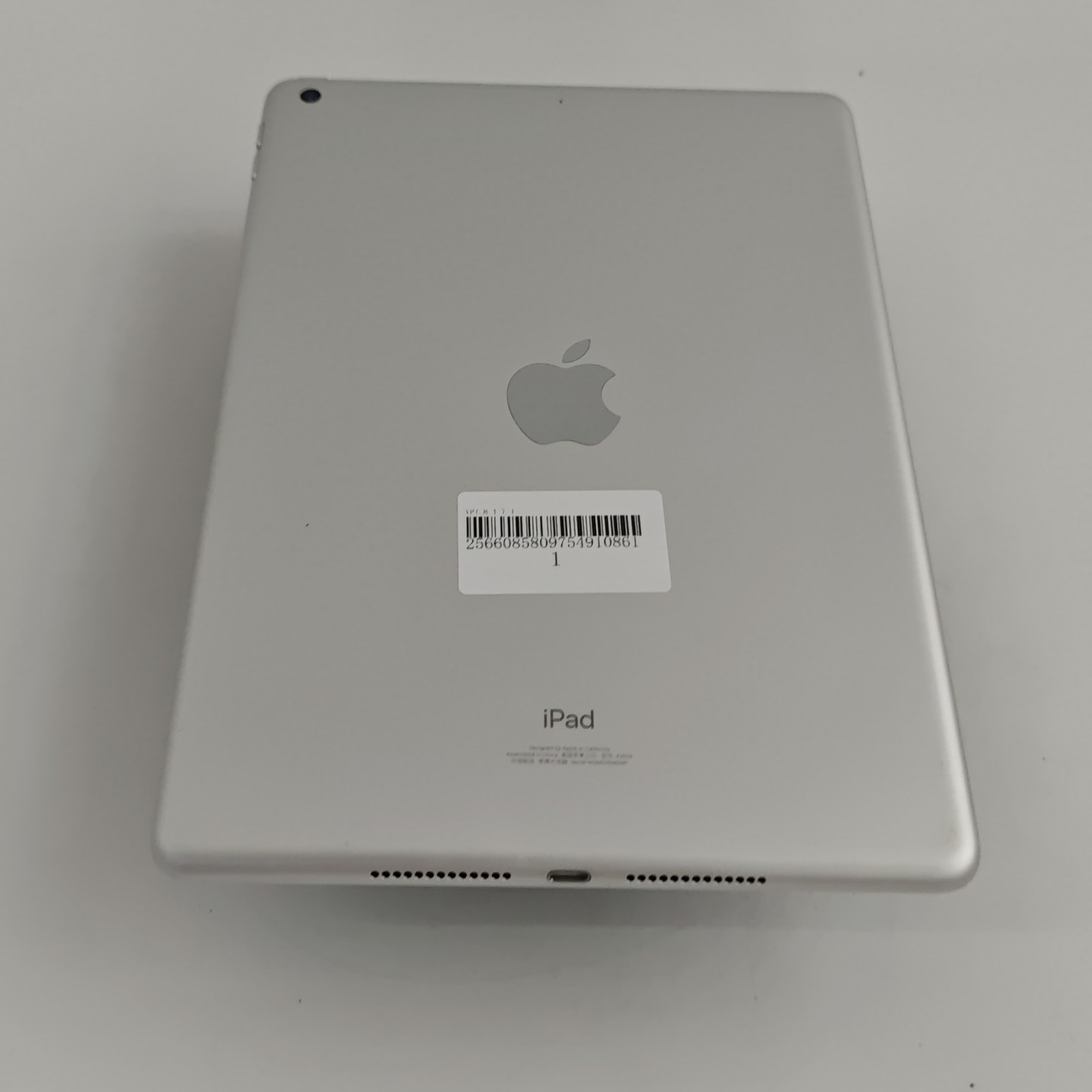 苹果【iPad9 10.2英寸 21款】WIFI版 银色 256G 国行 95新 