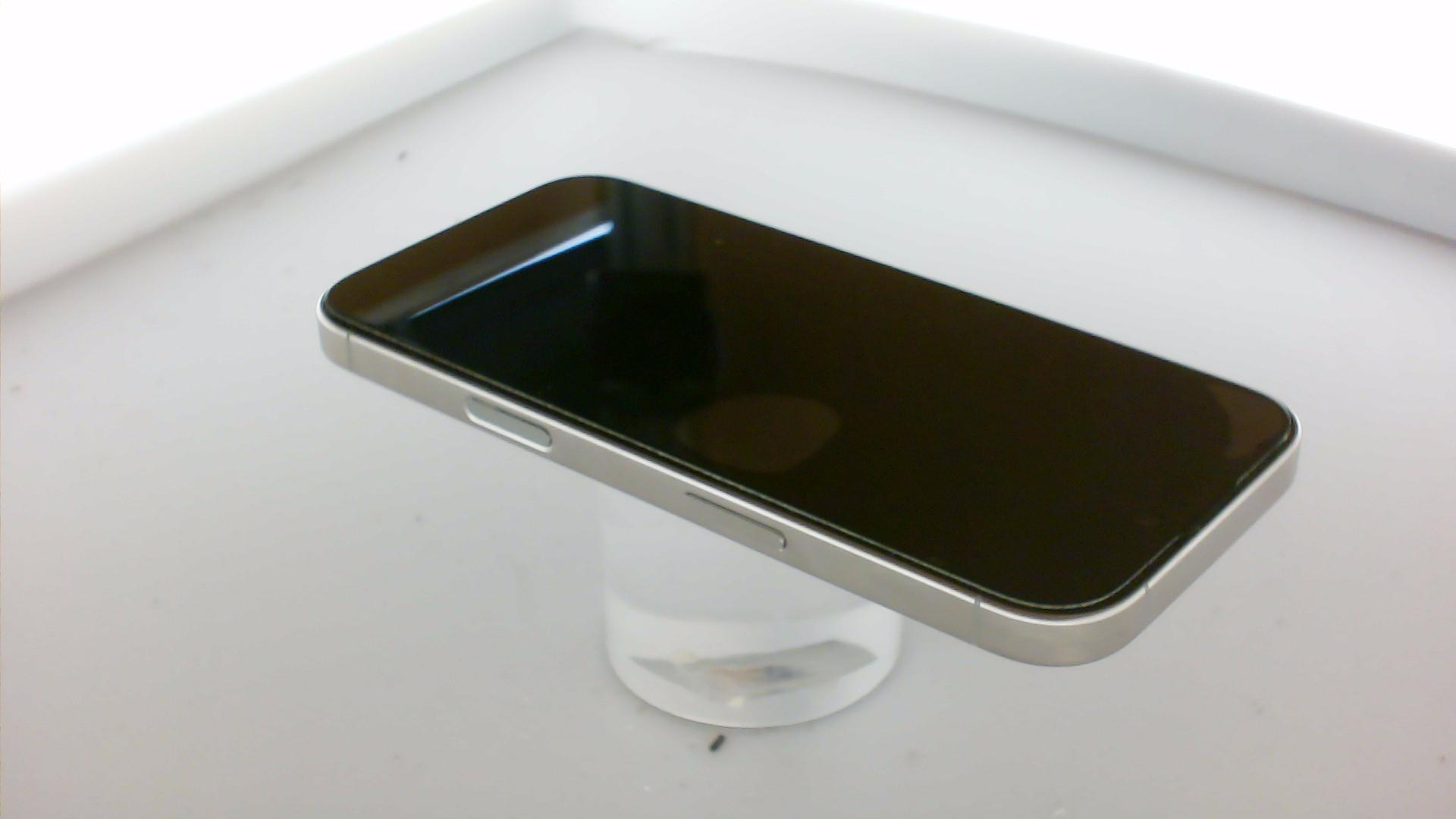 苹果【iPhone 16 pro】99新 