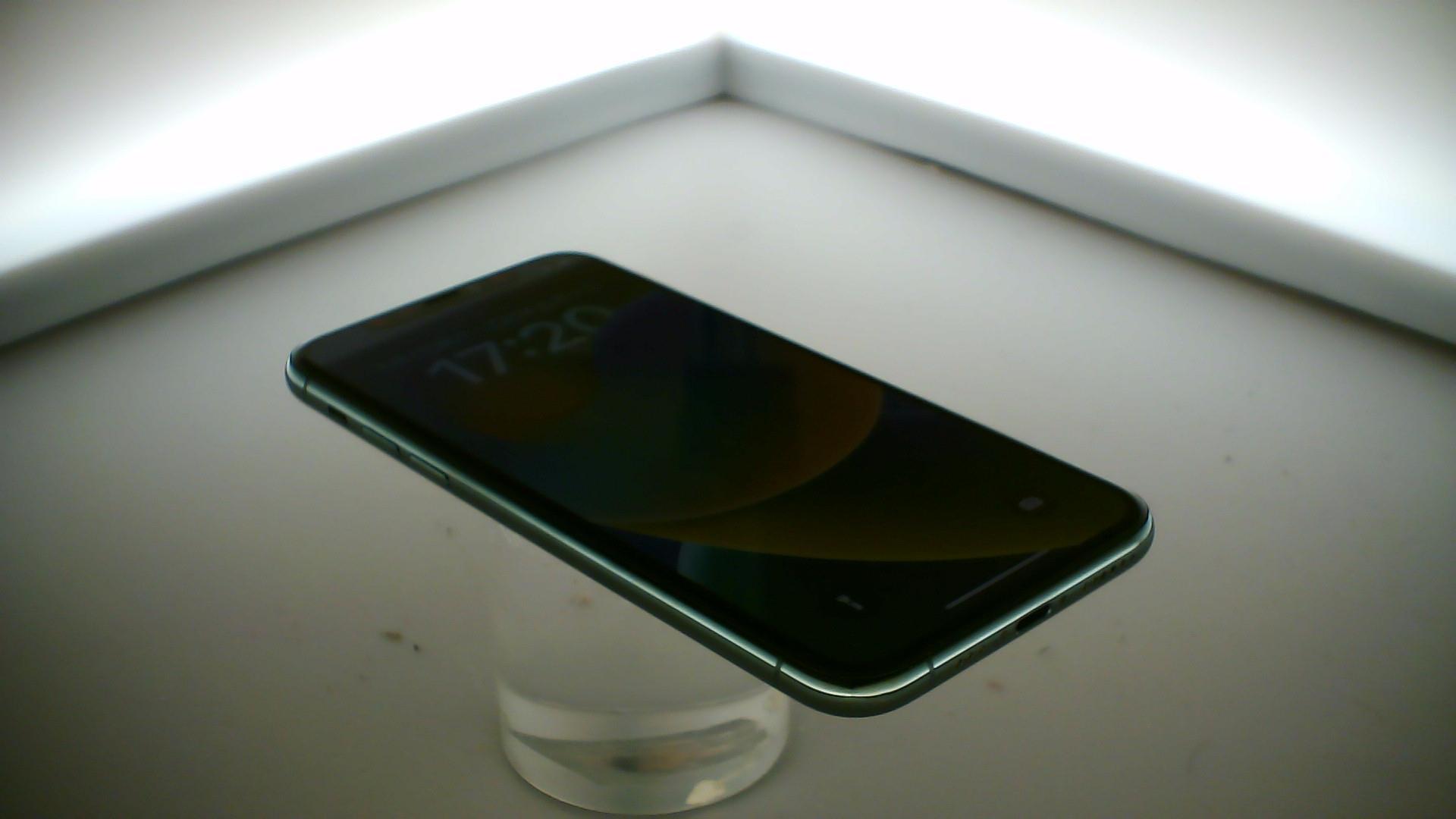 苹果【iPhone 11 Pro】暗夜绿色 256G 国行 9成新 