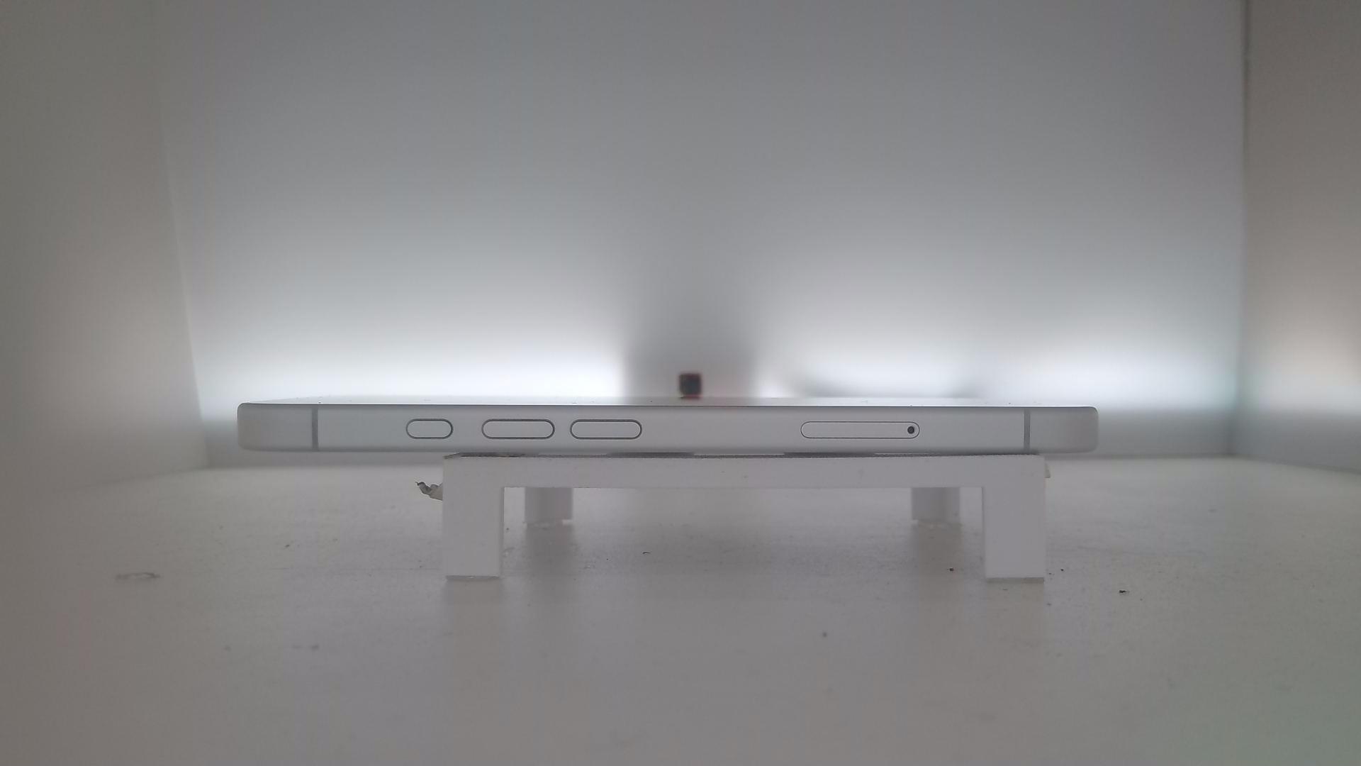 苹果【iPhone 16】95新 