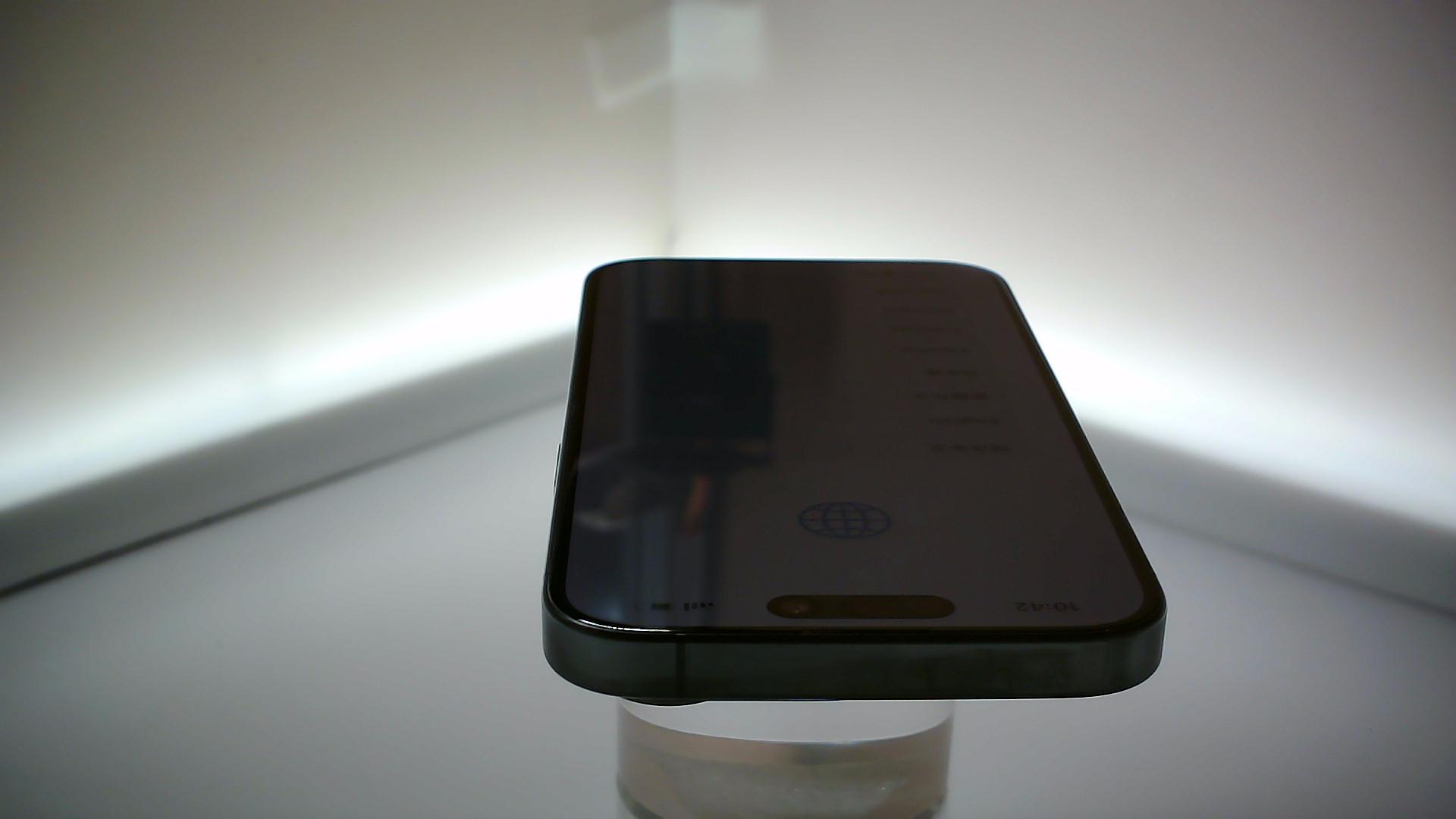 苹果【iPhone 15 Pro】99新 