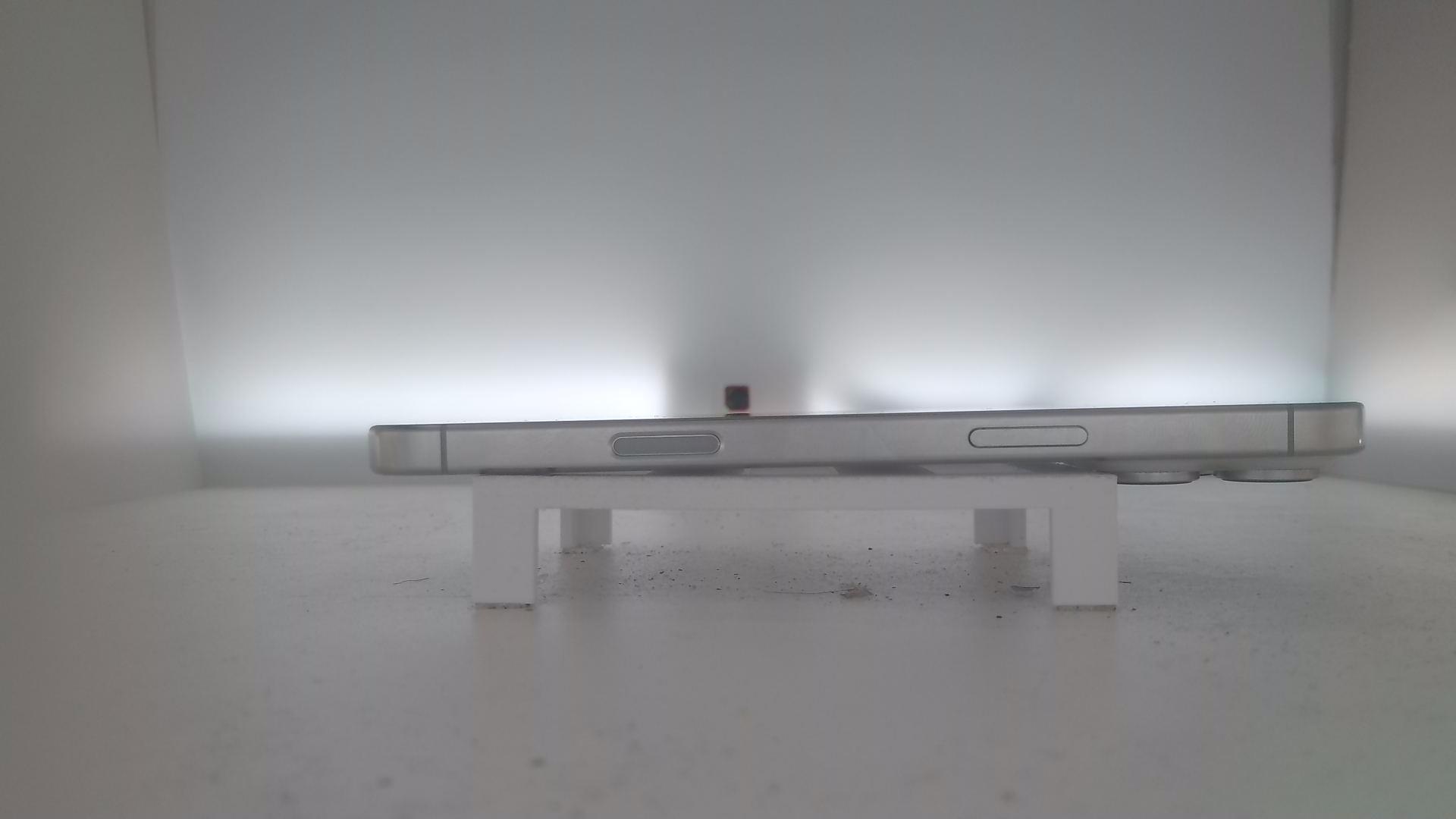 苹果【iPhone 16 pro max】99新 