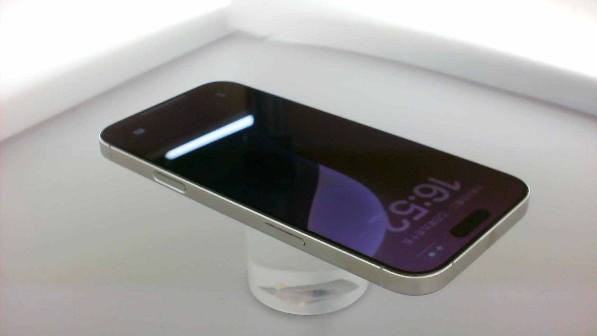 苹果【iPhone 16 pro max】99新 