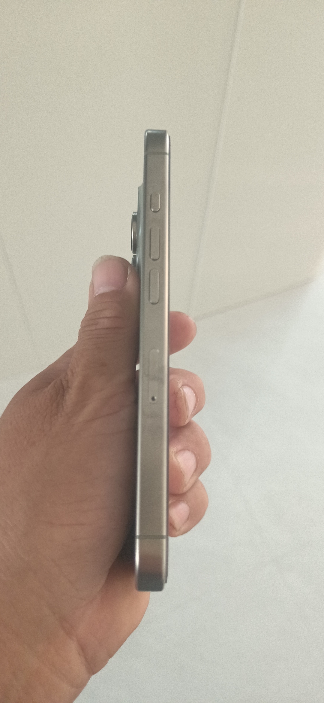 苹果【iPhone 16 pro】5G全网通 原色钛金属 512G 国行 95新 