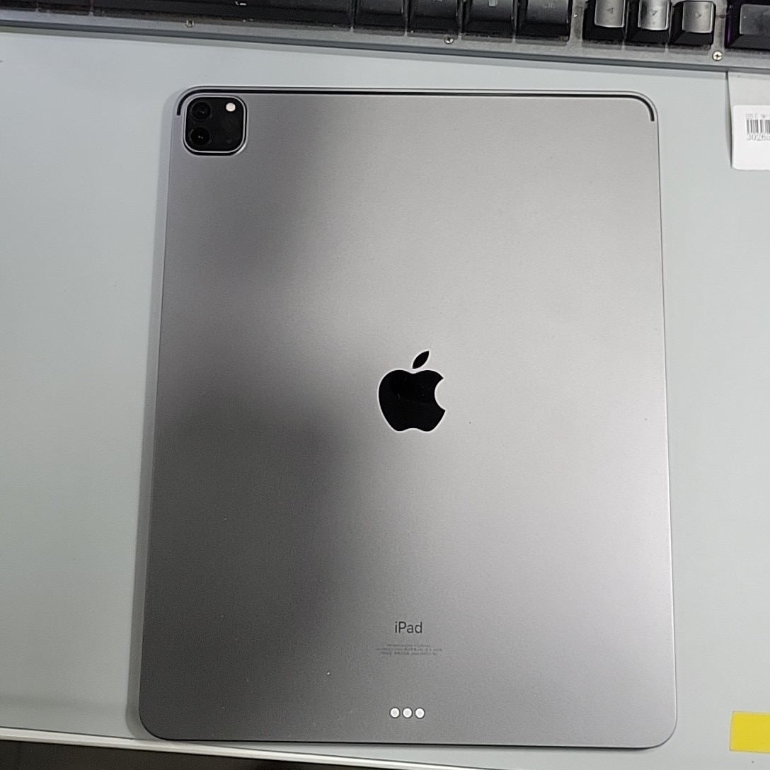 苹果【iPad Pro 12.9英寸 21款】WIFI版 深空灰 128G 国行 9成新 