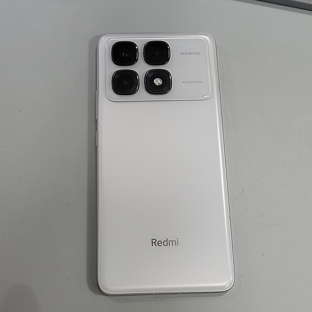 小米【Redmi K70至尊版】9成新 