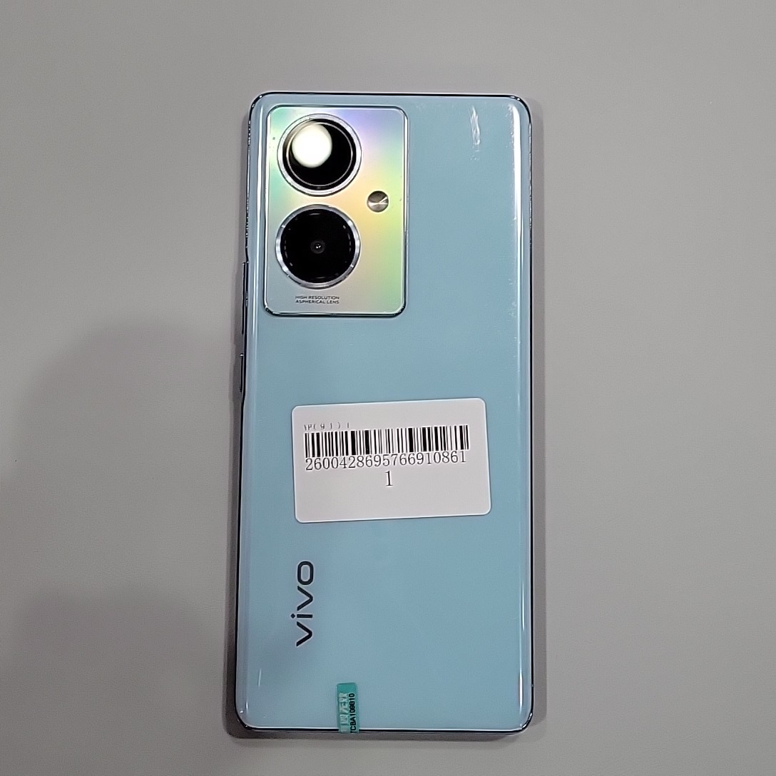 vivo【vivo Y78+】5G全网通 天青色 8G/256G 国行 9成新 