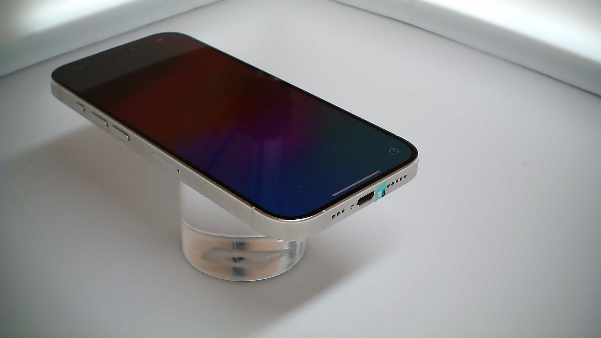 苹果【iPhone 15 Pro】5G全网通 白色钛金属 128G 国行 99新 