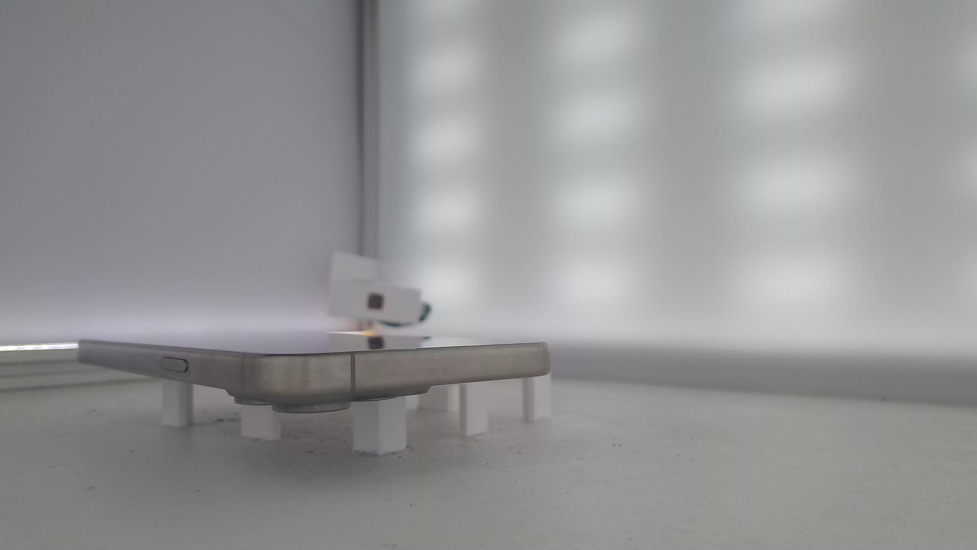 苹果【iPhone 15 Pro Max】95新 